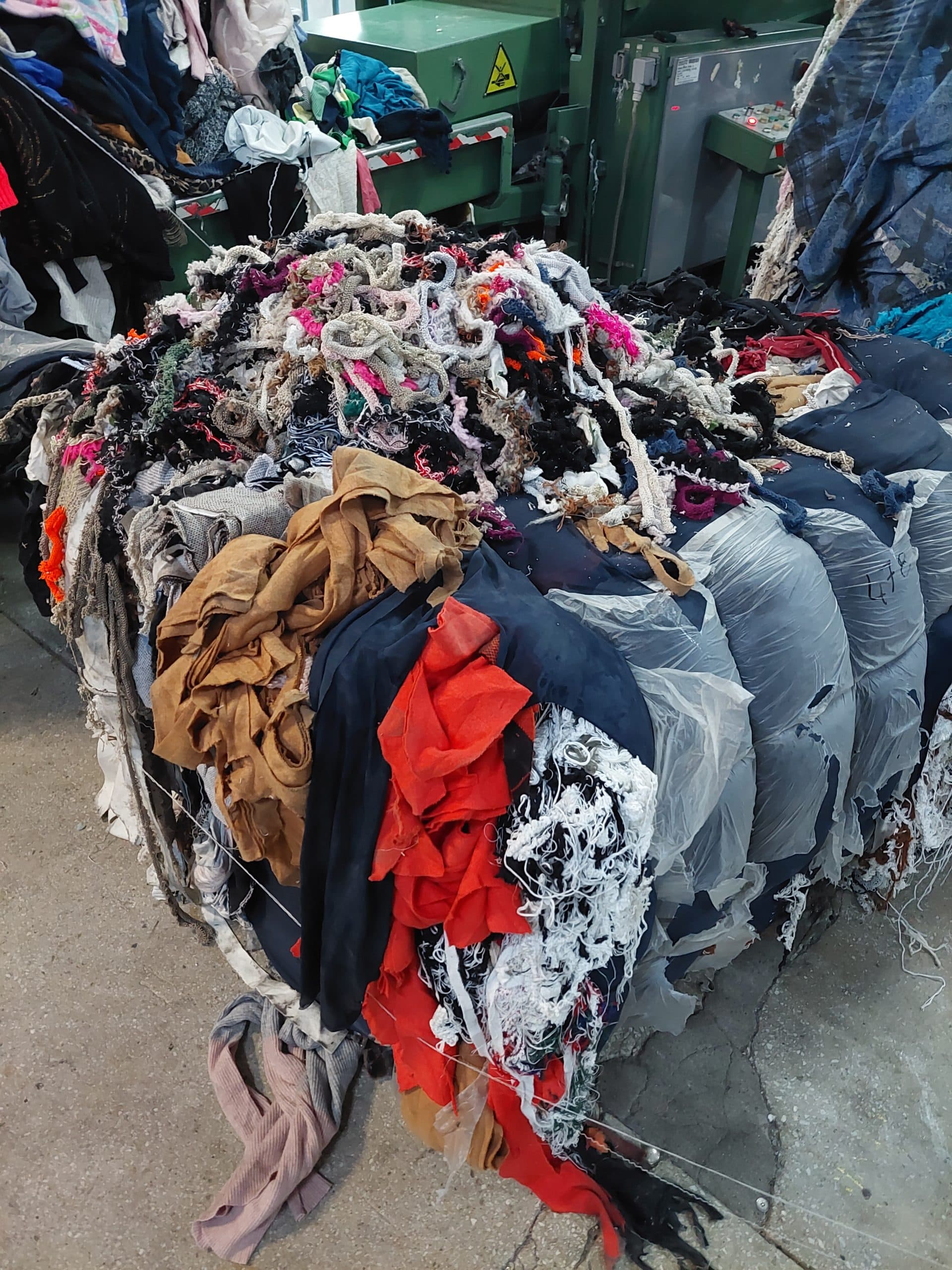 Odpady Tekstylne (textile Wastes)